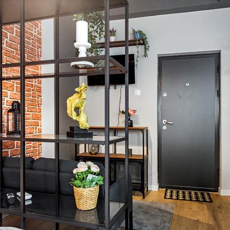 Апартаменты Cute Cozy Nest Old City Бухарест Экстерьер фото