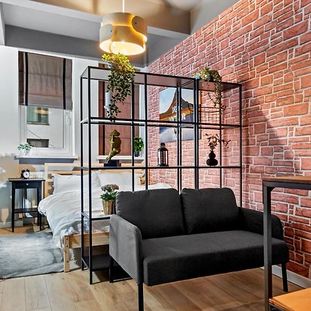 Апартаменты Cute Cozy Nest Old City Бухарест Экстерьер фото