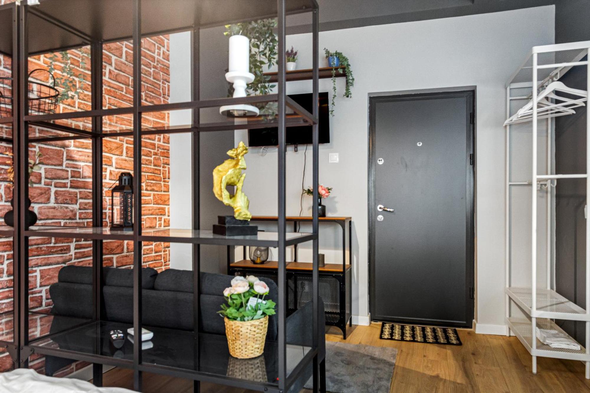 Апартаменты Cute Cozy Nest Old City Бухарест Экстерьер фото